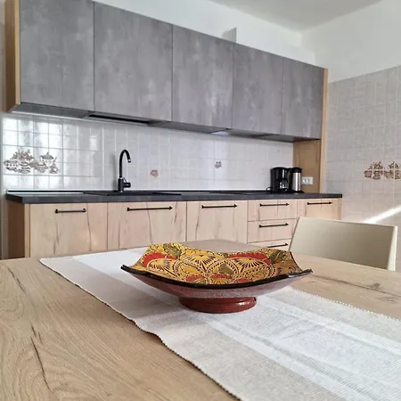 Lido Apartment *